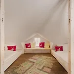 Casa Bella Cosa Apartment